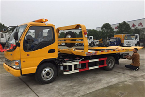 石渠哪里有拖车服务